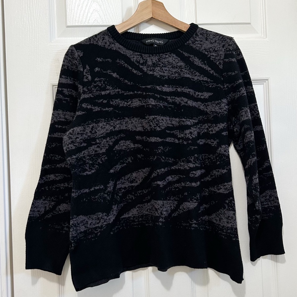 Ming Wang Sweater Womens Medium Black Gray Long Sleeve Zebra Print Casual Adult